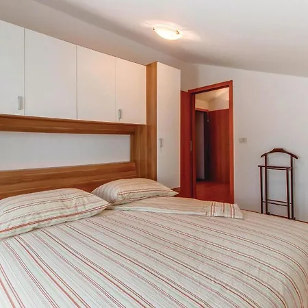 Three-bedroom In Ferienhaus *