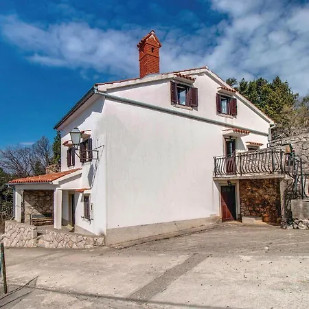 Three-bedroom In Ferienhaus